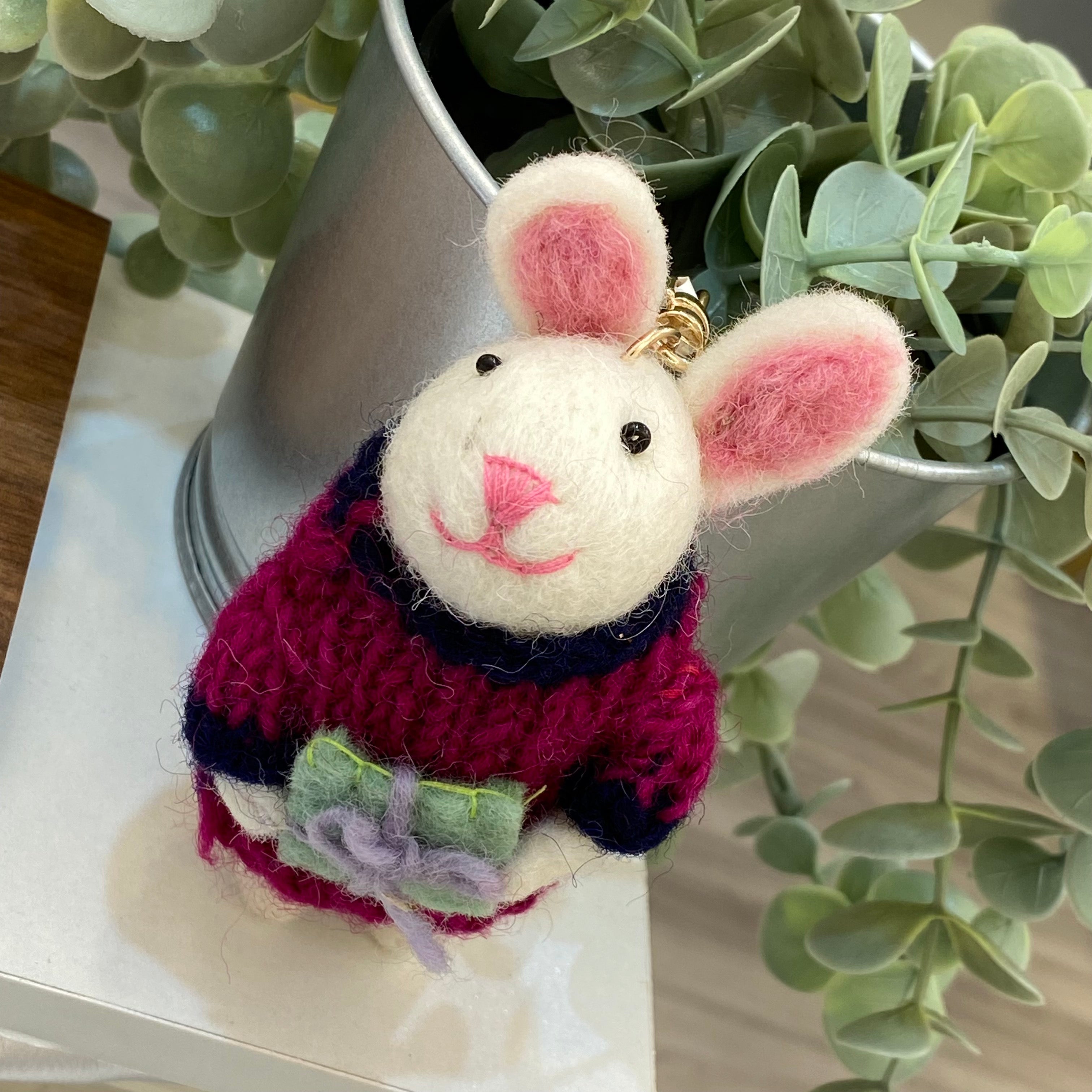 Alana Mouse With Gift Key Holder