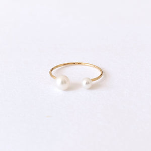 Hiriko Open Ring With Pearls (K10 Gold)